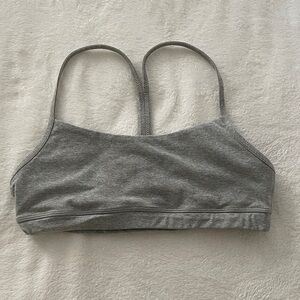 Aritzia TNAction Sports Bra